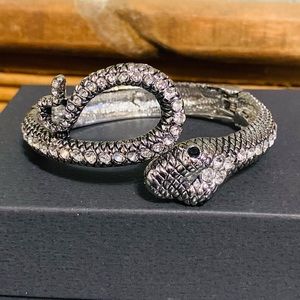 Women’s Snake Cuff